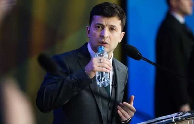 В списке "Слуги народа" нашли россиянина: у Зеленского прокомментировали ситуацию