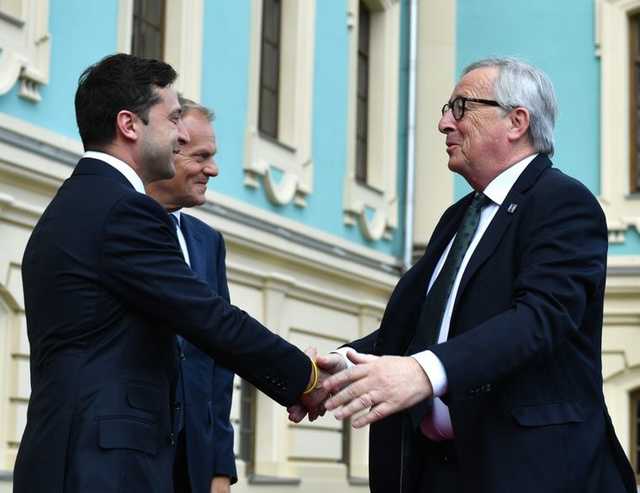 За результатами саміту Україна-ЄС підписали 5 угод