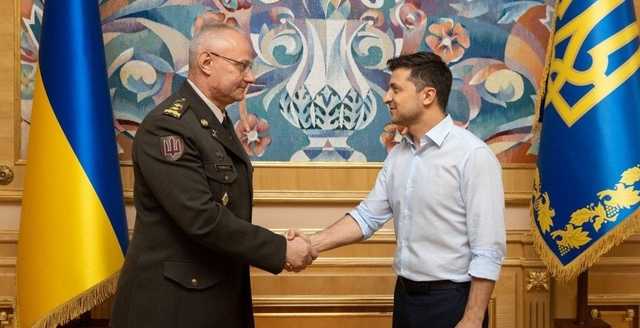 Глава Генштаба ВСУ Хомчак более десяти раз встречался с Зеленским