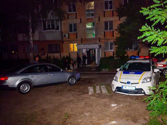 Не хотела домой: Пьяная жительница Днепра соврала про убийство любовника мужу