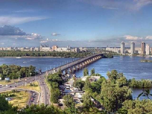 В Киеве ограничат движение на развязке моста Патона: схема