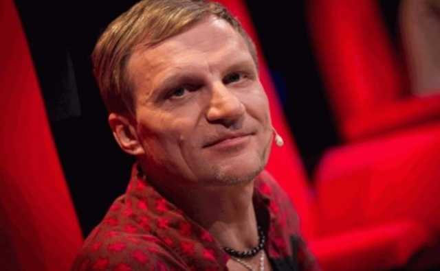 "Торгует ср@кой": Олег Скрипка попал в скандал