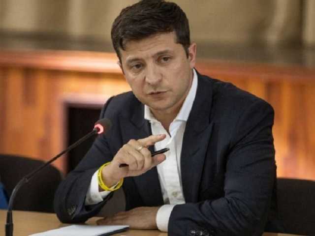 Правозащитники просят Зеленского не подписывать закон о химической кастрации педофилов