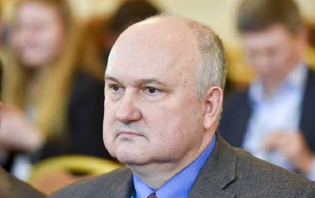 Смешко подрался: 95 квартал унизил генерала