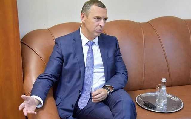 Неприятная процедура: Члены Офиса Президента не планируют публиковать декларации