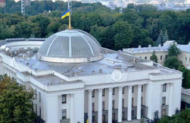 Виктор Небоженко: “Первоочередные политические задачи нового парламента”