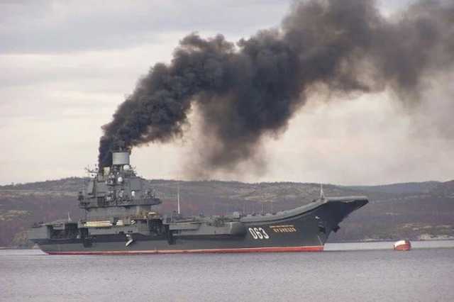 В России придумали оправдание, почему «Адмирал Кузнецов» — ущербный авианосец