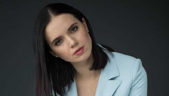 "В в@гине рядом с бимбой": Янина Соколова задала вопрос Азарову