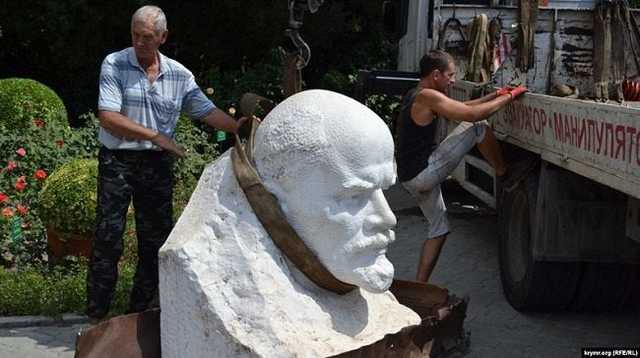 В оккупированной Ялте статую богини Флоры заменили на бюст Ленина