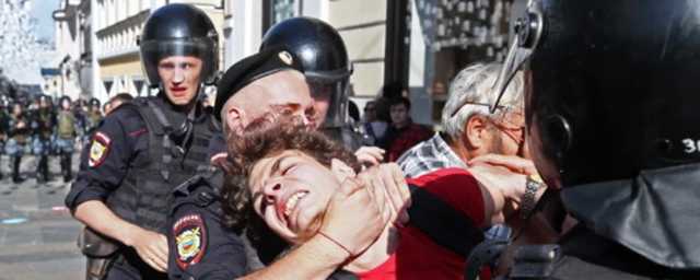 Получивший украинский паспорт Корогодский сказал, почему россиянам не надо бунтовать