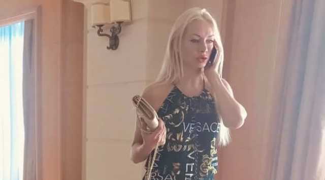 Новоиспеченная депутат Рады от "Слуги народа" появилась в Трускавце в сарафане элитного бренда