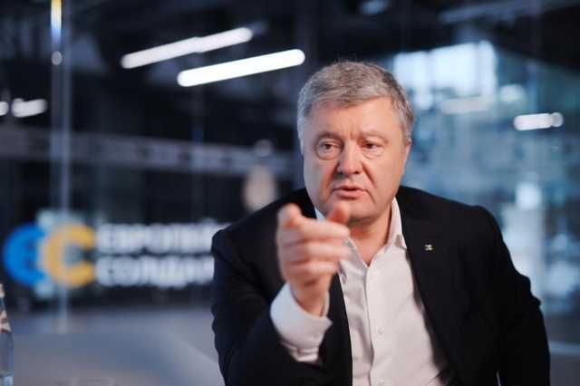Порошенко: Все, кто меня критиковал, оказались за пределами парламента