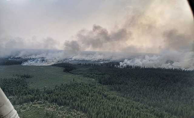 NASA зафіксувало дим від пожежі у Сибіру біля Канади та США