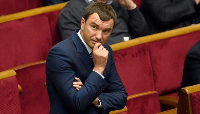 Михаил Подоляк: “Куда в итоге пойдёт Иванчук?”