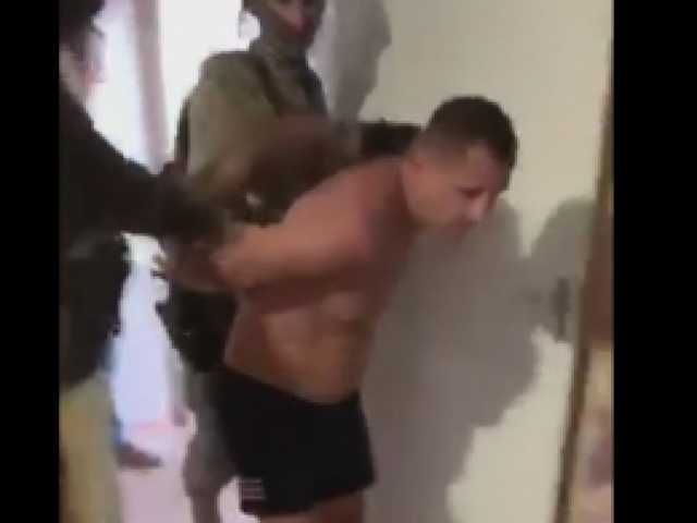 В Сети появился ролик задержания главаря банды рэкетиров в Кирилловке