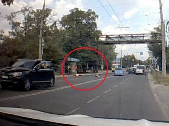 Джип сбил детей на пешеходном переходе в Херсоне: история получила продолжение