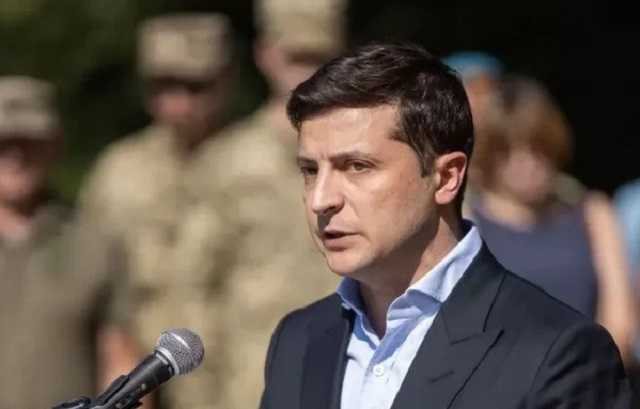 Ищут предателя: у Зеленского вычислили больше десятка вероятных "кротов"