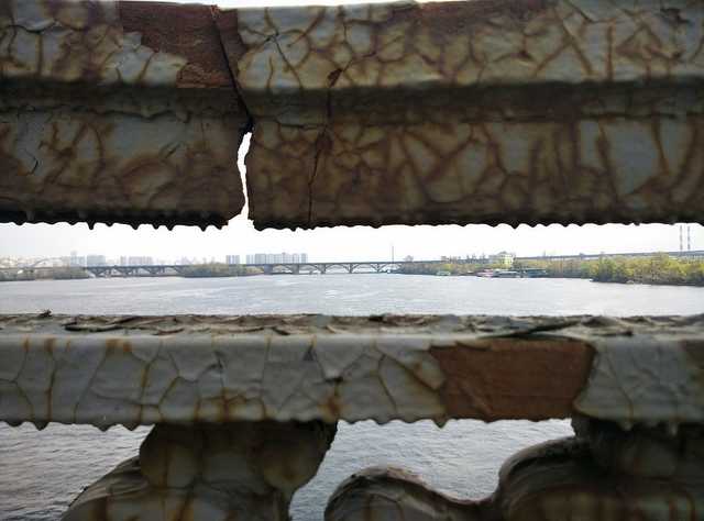 Опасные мосты. Какой столичный мост «устанет» следующим?