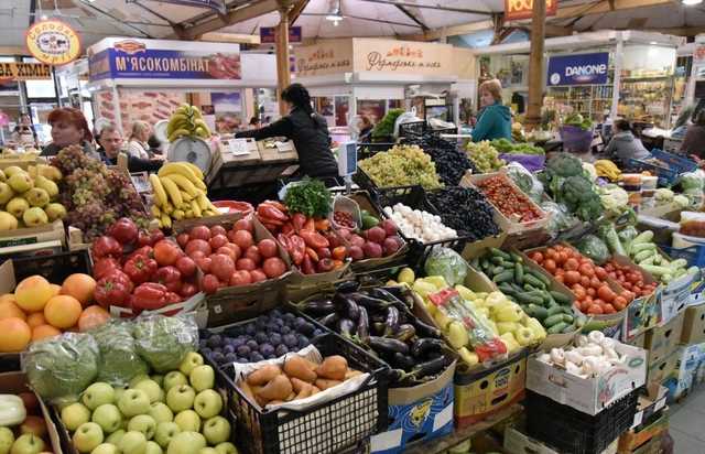 Ціни в Україні падають другий місяць поспіль, – Держстат