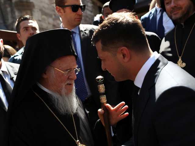 Прощай, Томос: Выполнит ли Зеленский договор Порошенко с Константинополем