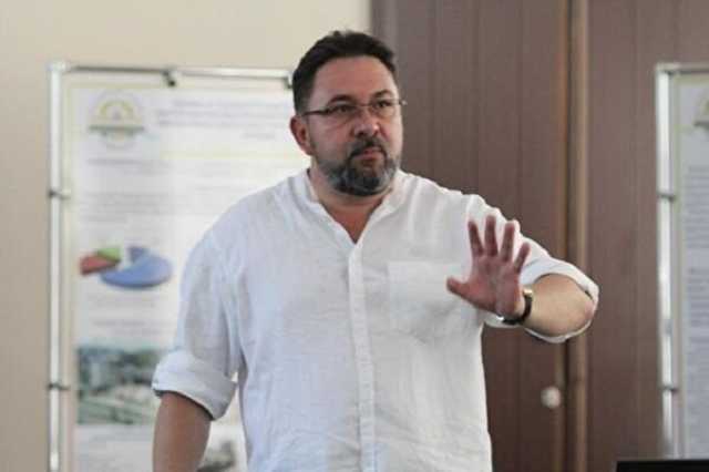 "Я к ним не отношусь": советник Зеленского неожиданно открестился от "Слуги народа"