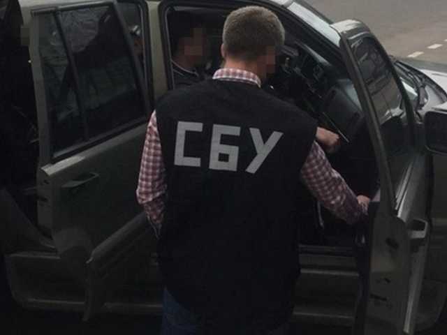 Переправляли украинок в сексуальное рабство: В Ровно задержали торговцев людьми