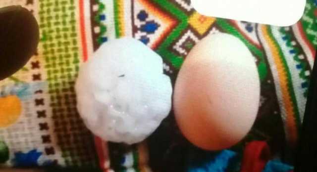 На Черновицкую область обрушился град размером с куриное яйцо