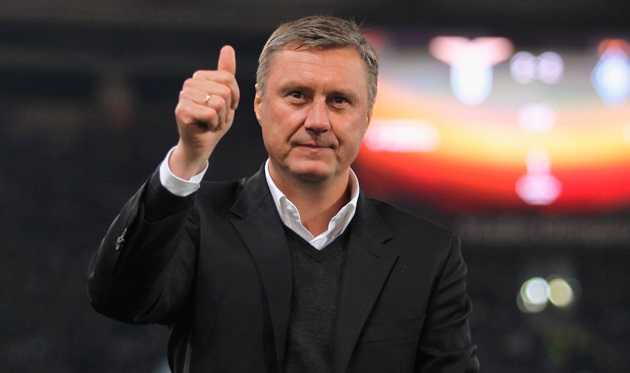 Хацкевич уволен с поста главного тренера киевского "Динамо"