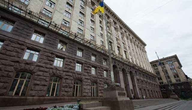 У Зеленского прокомментировали отказ Кабмина увольнять Кличко