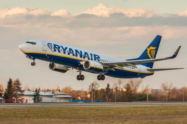 В Іспанії профспілки екіпажів Ryanair погрожують 10-денним страйком