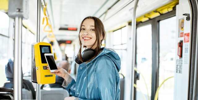 Прощай, кондуктор! Как Украина избавляется от билетов в общественном транспорте