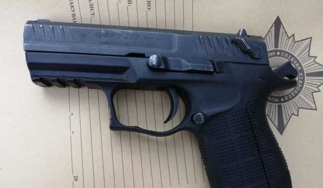 Попытка похищения: На Николаевщине вооруженные мужчины избили фермера и сбежали