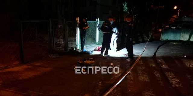 В Киеве мужчина убил жену, пытаясь покончить с собой