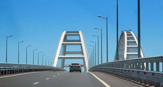 Из-за Крымского моста произошла массовая гибель