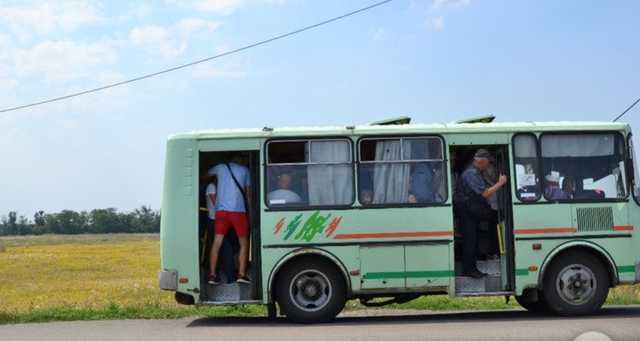 "Д*билы, позорище!" Жителей Донбасса взбесил "прорыв" от главарей "Л/ДНР"
