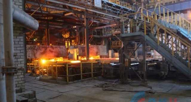 На Луганщине возобновлено дело о банкротстве «национализированного» боевиками Алчевского металлургического комбината