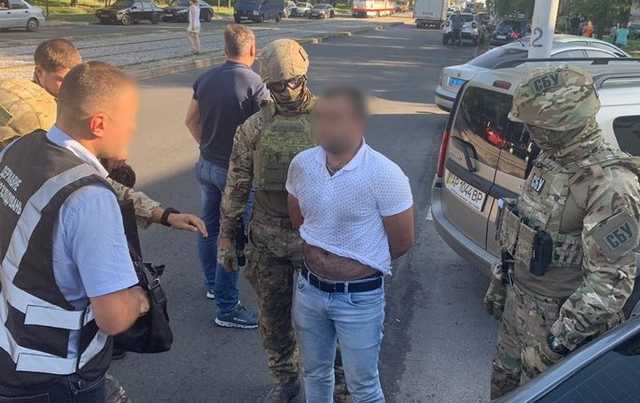 Суд избрал меру пресечения для запорожского следователя, обвиняемого в заказном убийстве