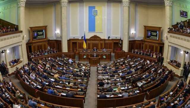 Коломойский и Пинчук выдвинули свои "гендерные" предложения на вице-спикера