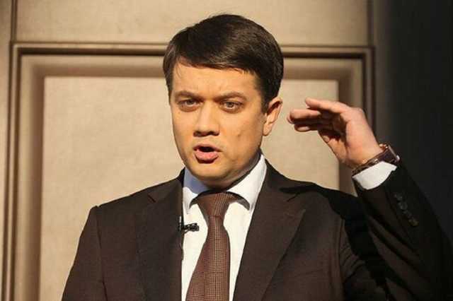 Прогнулся под Зеленского? Всплыло неожиданное заявление Разумкова о Дне Независимости