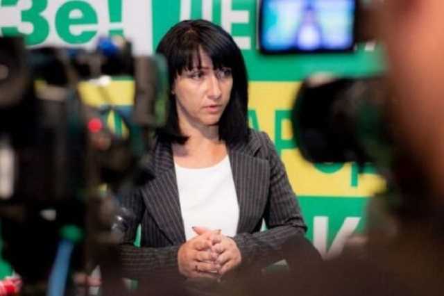 «Слуга народа» Дьяченко отменила победу порошенковца Рудыка через суд