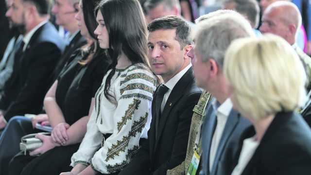 100 дней Зе-президента. Что из обещанного сделал Зеленский