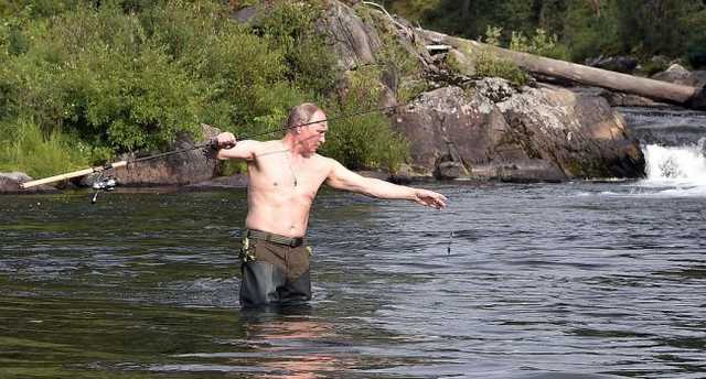 «Там точно не скальпель»: Испанские журналисты восхитились «вечной молодостью» Путина