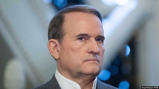 Зеленский в гневе? Медведчук вклинился в обмен пленными