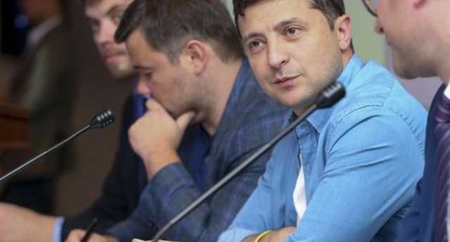 Политолог: открытость власти может привести или к мессианству, или к очередному разочарованию