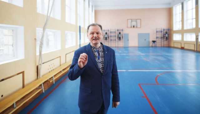 Освітній омбудсмен розповів, куди звертатись батькам для розв’язання проблем у школі