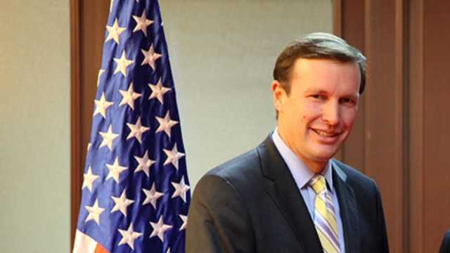 «Россия не пускает нас к себе»: В Украину летят сенаторы США