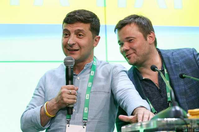 Зеленский и Богдан смеялись над Порошенко во время его выступления в Раде