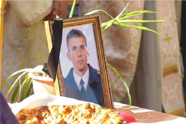 "Дорога к мамочке": под Винницей трогательно простились с погибшим Героем ВСУ