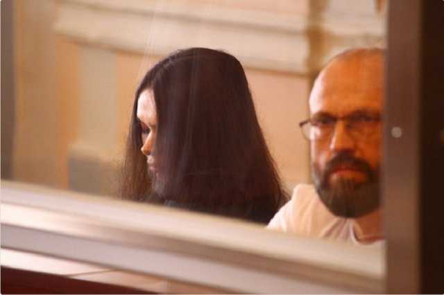 Отпуск и походы в магазин: вскрылась причина отправки Зайцевой в "элитную колонию"