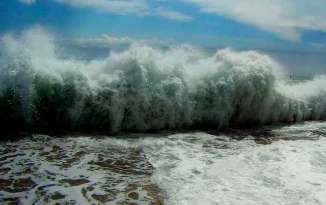 У Криму внаслідок шторму загинули 6 людей